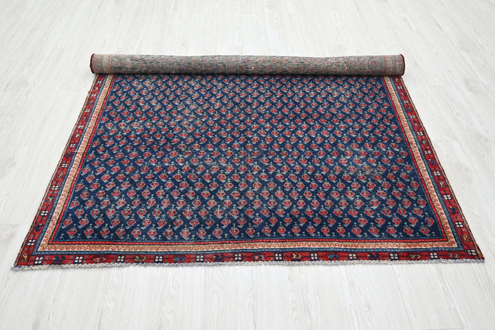 blue Medium rug 5' 2" x 6' 6"