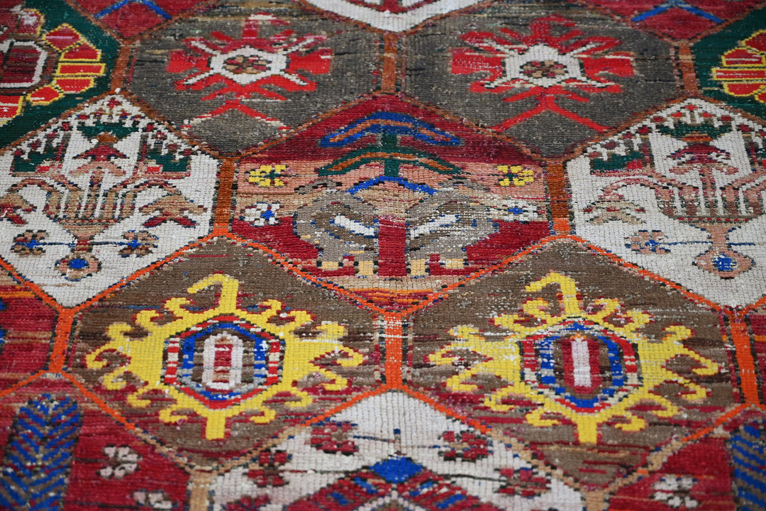 brown Runner rug 4' 6" x 9' 6"