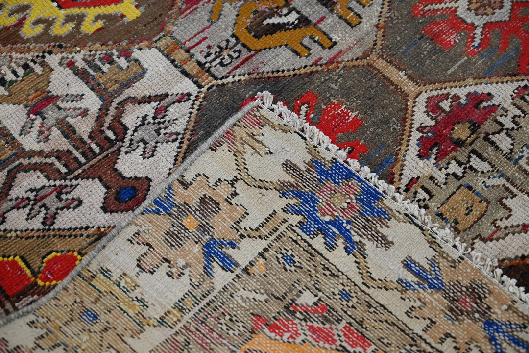 brown Runner rug 4' 6" x 9' 6"