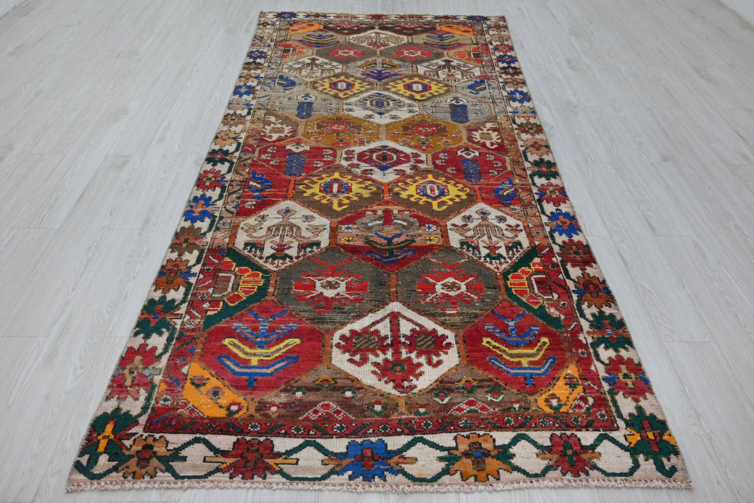 brown Runner rug 4' 6" x 9' 6"