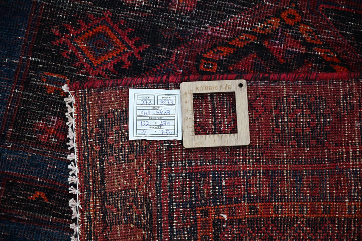 red Medium rug 4' 0" x 7' 7"