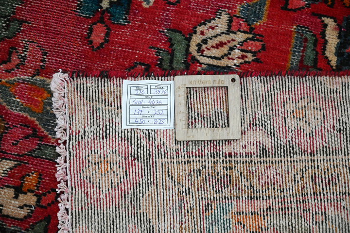 red Medium rug 4' 6" x 8' 3"