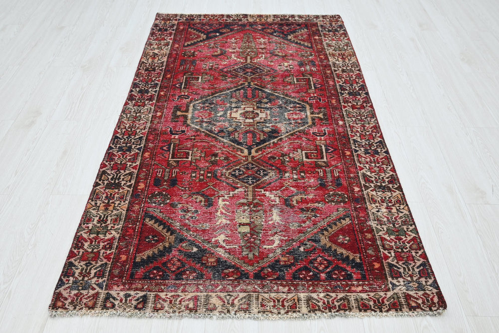 red Medium rug 3' 9" x 6' 7"