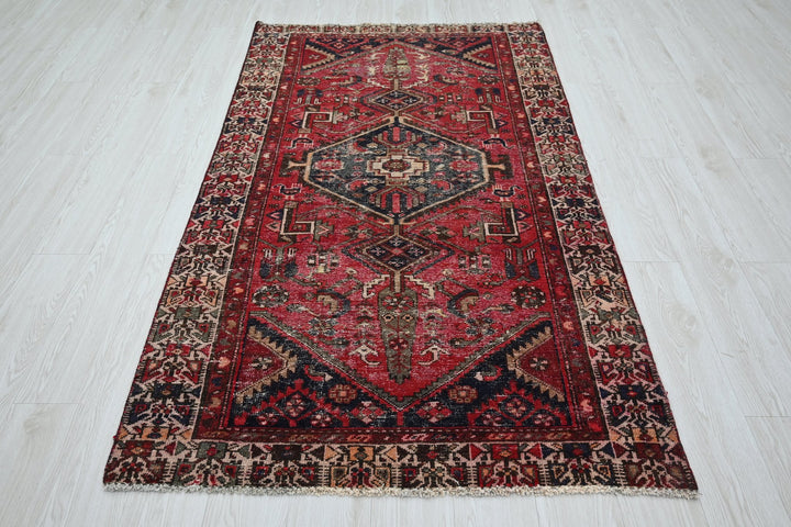 red Medium rug 3' 9" x 6' 7"