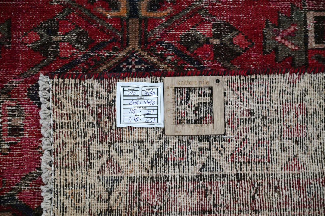 red Medium rug 3' 9" x 6' 7"