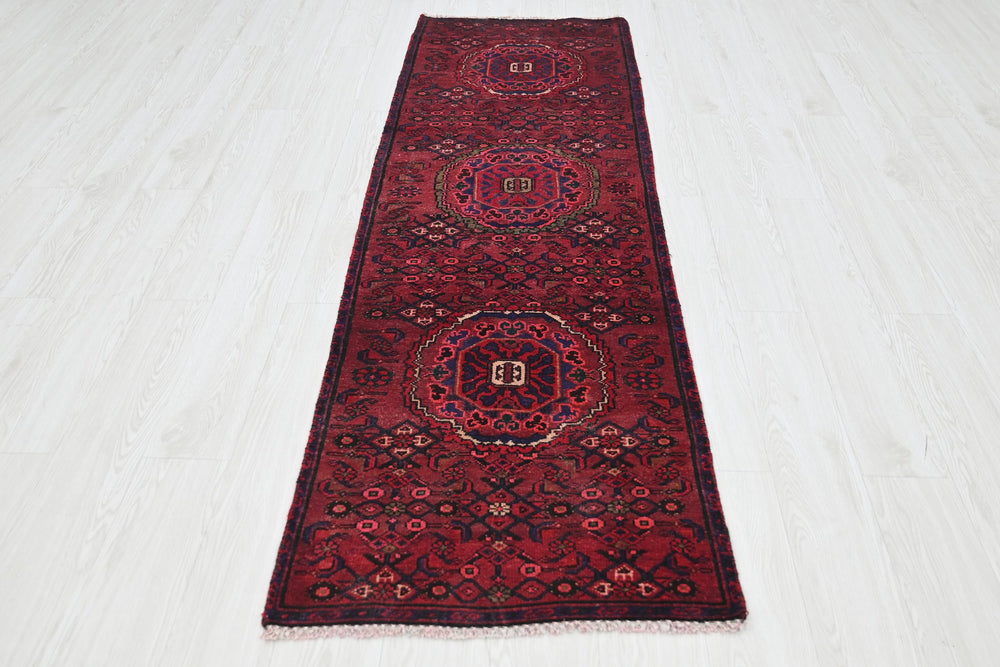 red Runner rug 2' 4" x 7' 10"