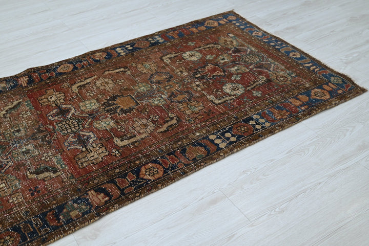 red Runner rug 3' 2" x 11' 3"
