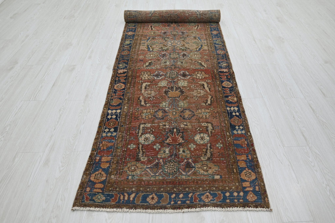 red Runner rug 3' 2" x 11' 3"