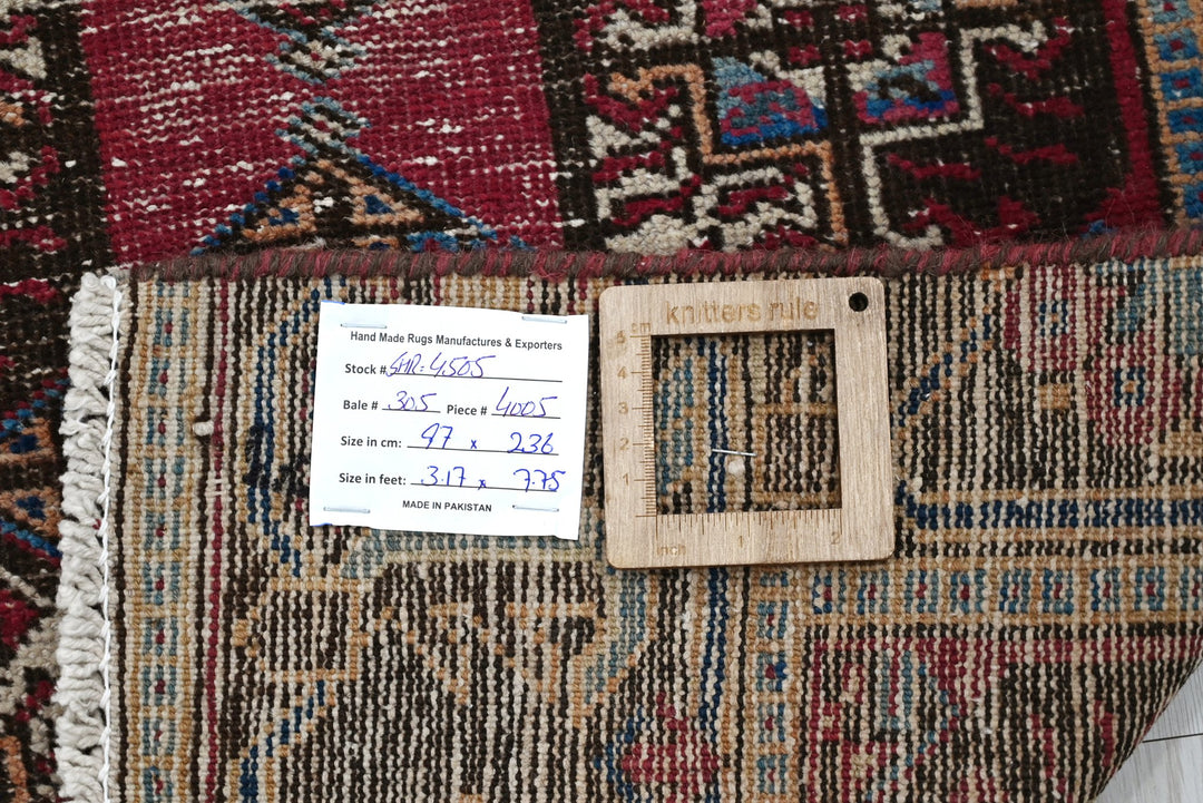 red Runner rug 3' 2" x 7' 9"