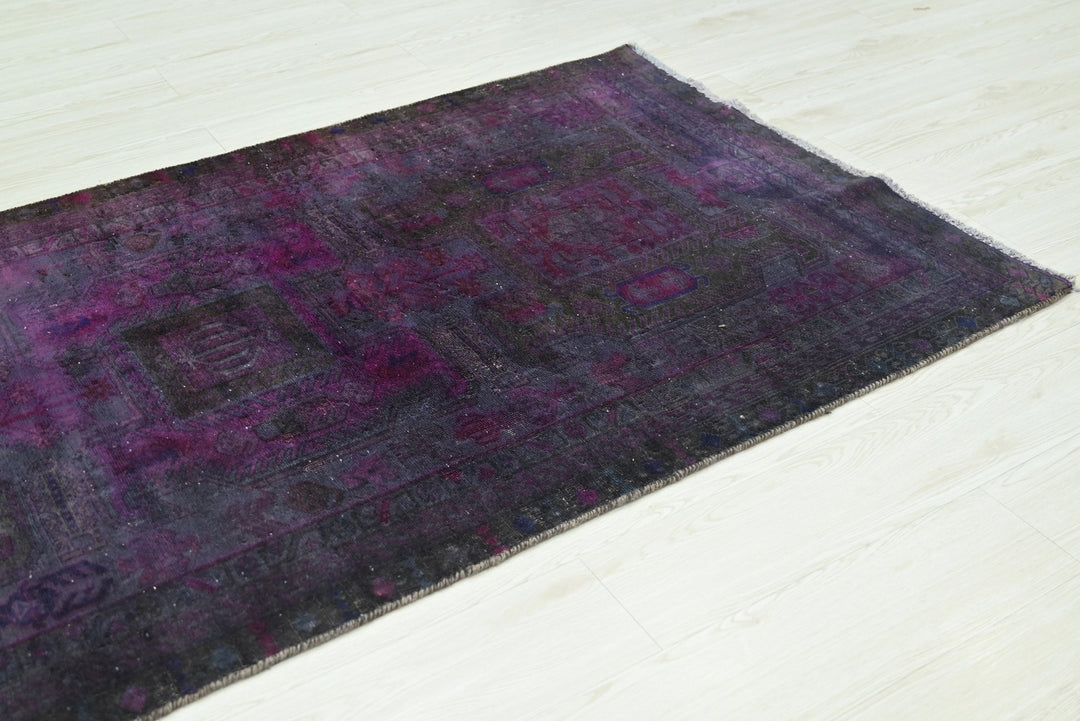 purple Medium rug 3' 6" x 7' 3"