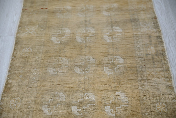 brown Runner rug 2' 4" x 9' 3"