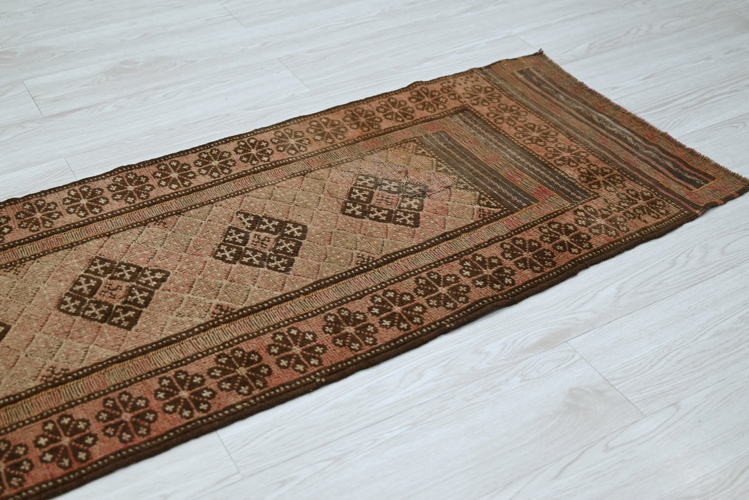 brown Runner rug 1' 11" x 8' 6"