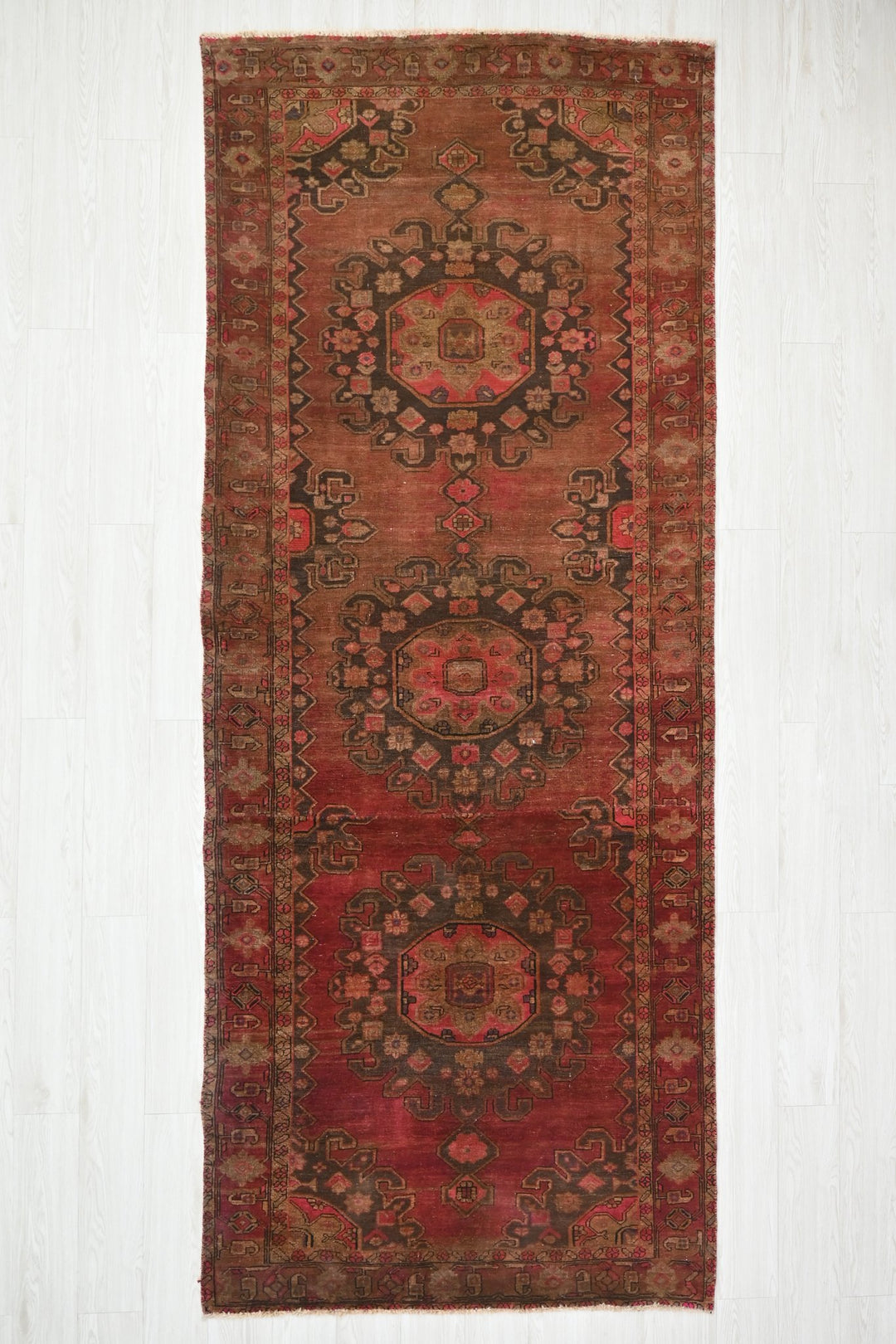 red Runner rug 4' 1" x 9' 10"