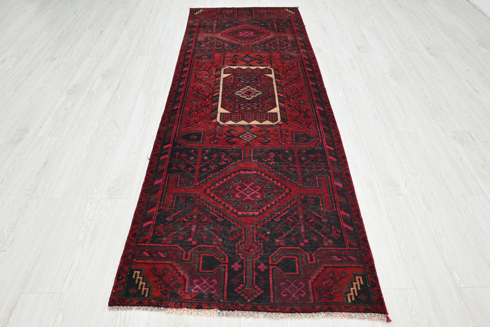 red Runner rug 3' 1" x 9' 2"