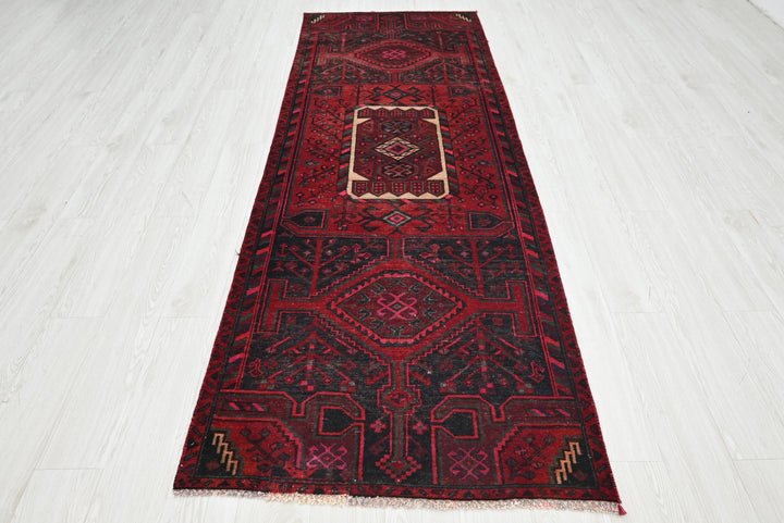 red Runner rug 3' 1" x 9' 2"