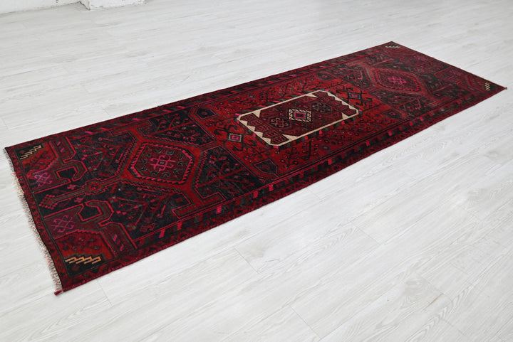 red Runner rug 3' 1" x 9' 2"