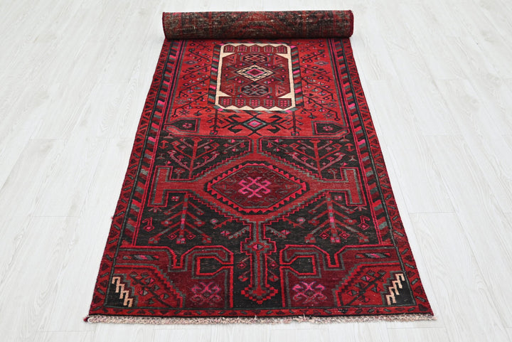 red Runner rug 3' 1" x 9' 2"