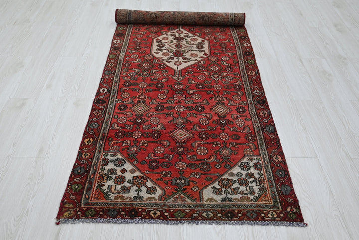 red Runner rug 3' 2" x 9' 0"