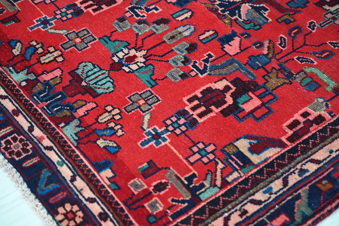 red Runner rug 3' 4" x 8' 11"