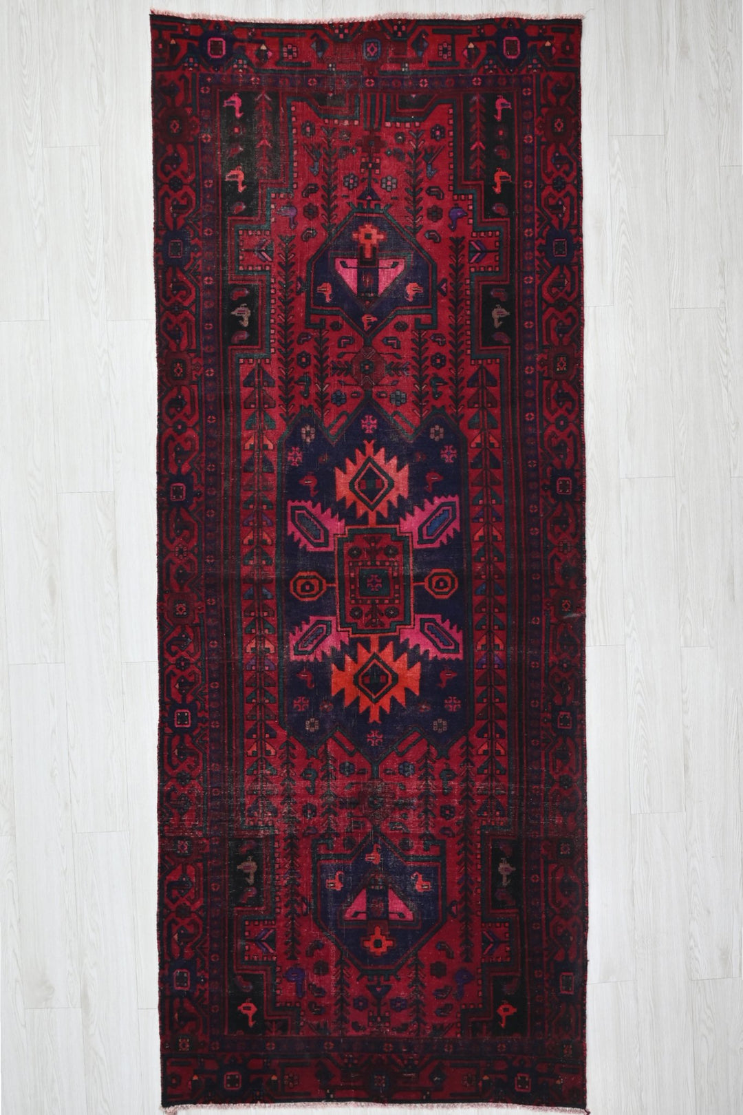 red Medium rug 3' 9" x 9' 2"
