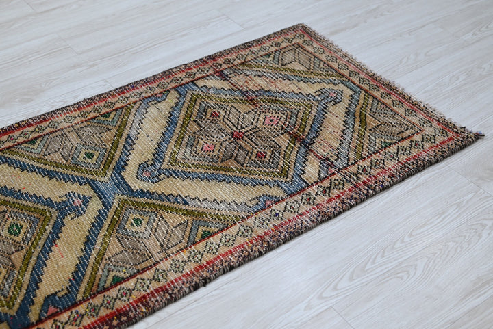 brown Runner rug 2' 4" x 6' 1"