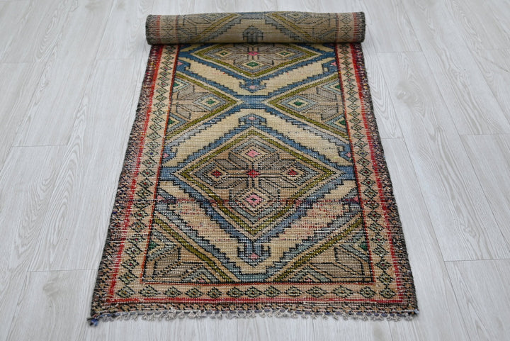 brown Runner rug 2' 4" x 6' 1"
