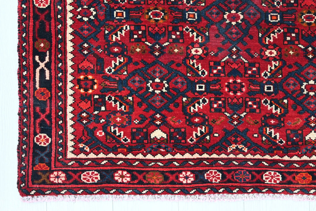 red Runner rug 3' 5" x 9' 7"