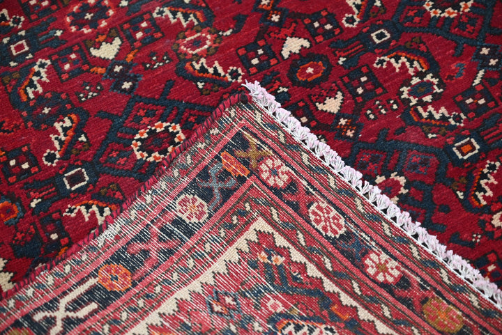 red Runner rug 3' 5" x 9' 7"