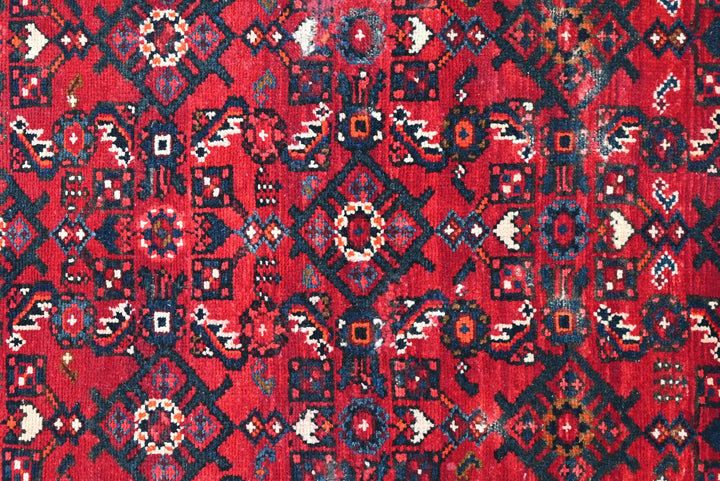red Runner rug 3' 5" x 9' 7"