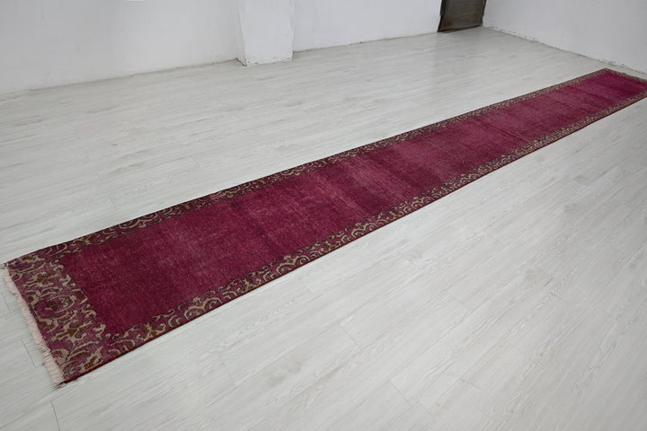 pink Runner rug 2' 5" x 18' 6"