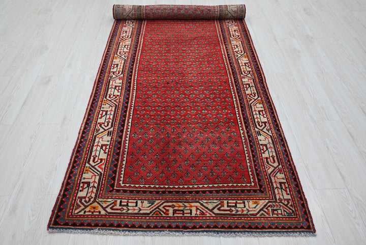 red Runner rug 3' 7" x 9' 10"