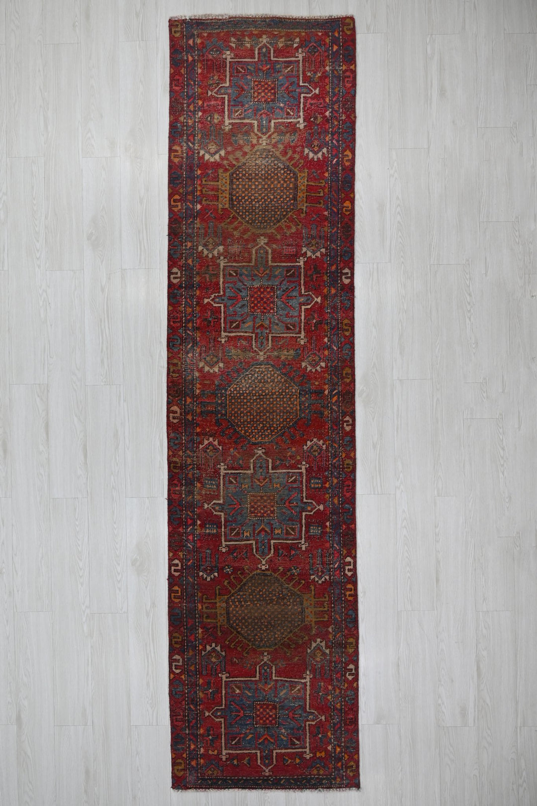 red Runner rug 2' 5" x 10' 1"
