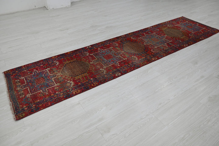 red Runner rug 2' 5" x 10' 1"