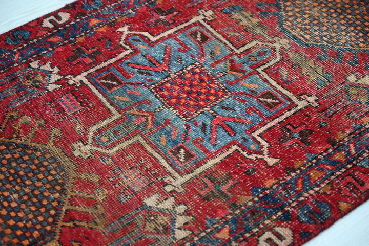 red Runner rug 2' 5" x 10' 1"