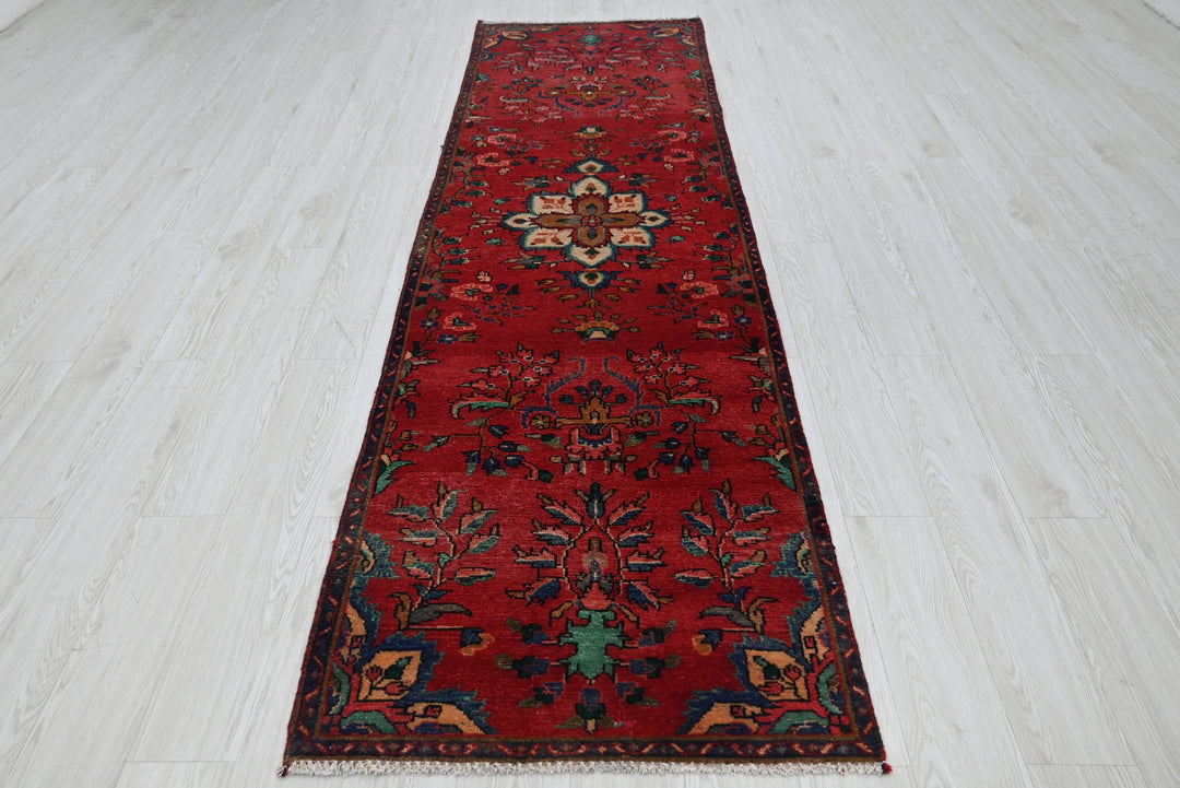 red Runner rug 2' 9" x 9' 10"