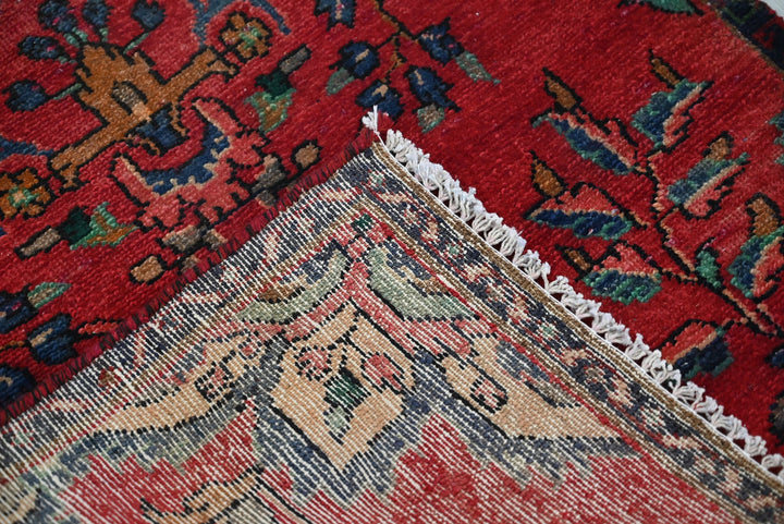 red Runner rug 2' 9" x 9' 10"
