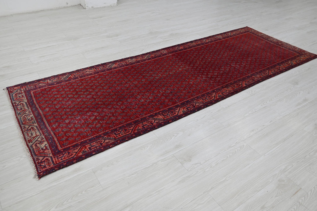 red Runner rug 3' 3" x 9' 4"