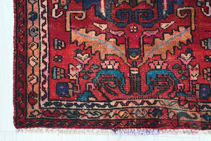 red Runner rug 2' 7" x 8' 1"