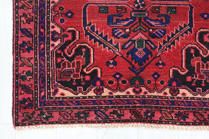 red Medium rug 3' 1" x 7' 4"