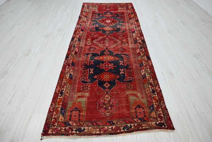 red Runner rug 3' 8" x 9' 11"