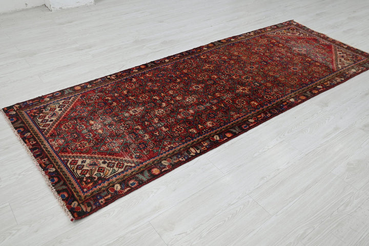 red Runner rug 3' 5" x 8' 10"