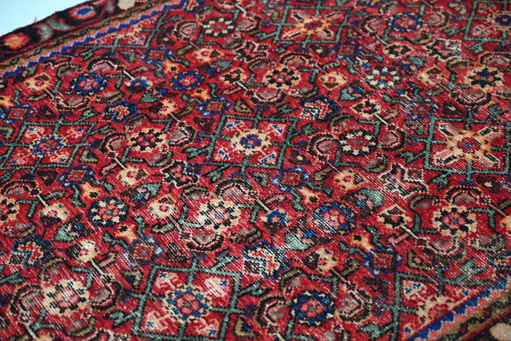 red Runner rug 3' 5" x 8' 10"