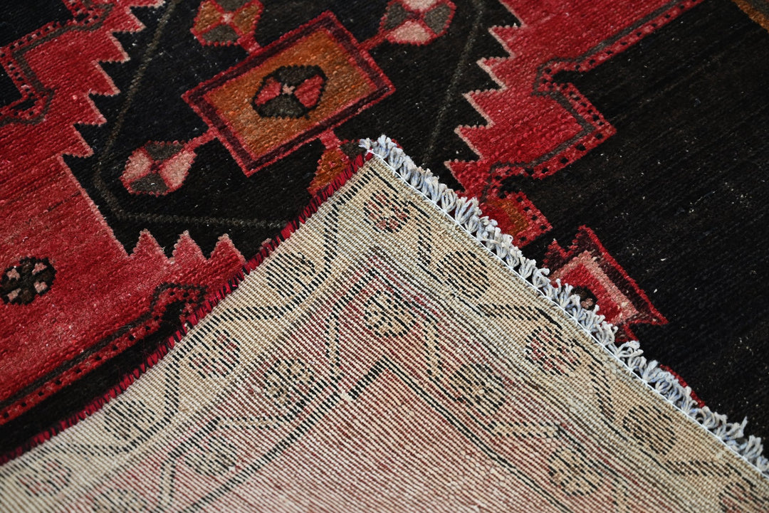 red Runner rug 3' 2" x 8' 8"