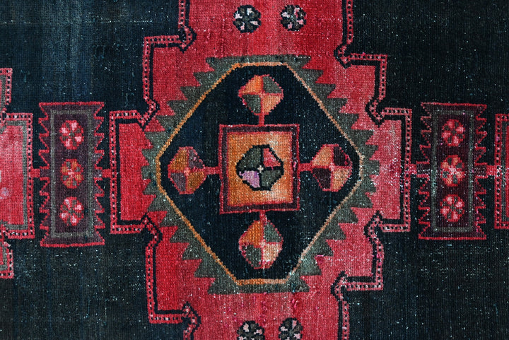 red Runner rug 3' 2" x 8' 8"