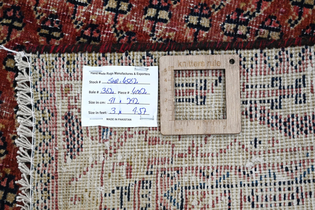 red Runner rug 3' 0" x 9' 7"