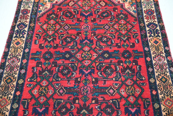 red Runner rug 2' 7" x 9' 0"