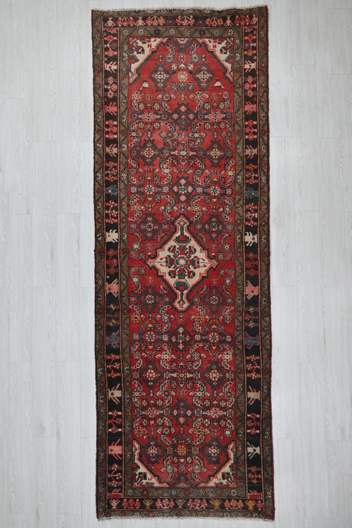 red Runner rug 3' 8" x 10' 3"