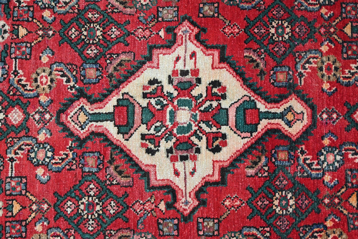 red Runner rug 3' 8" x 10' 3"