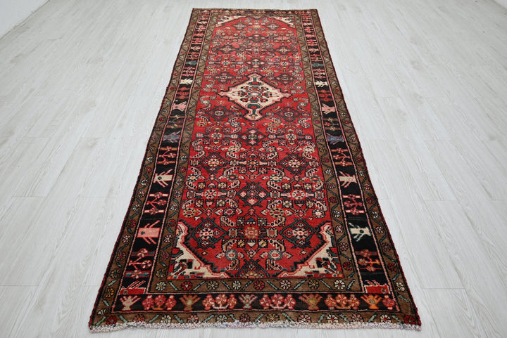 red Runner rug 3' 8" x 10' 3"