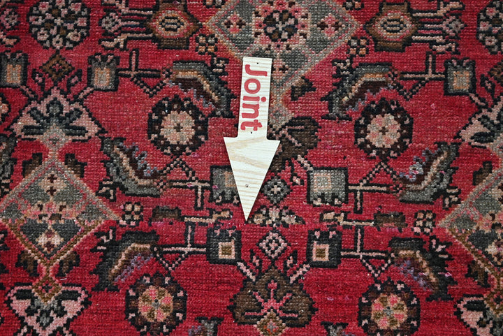 red Medium rug 2' 11" x 6' 11"